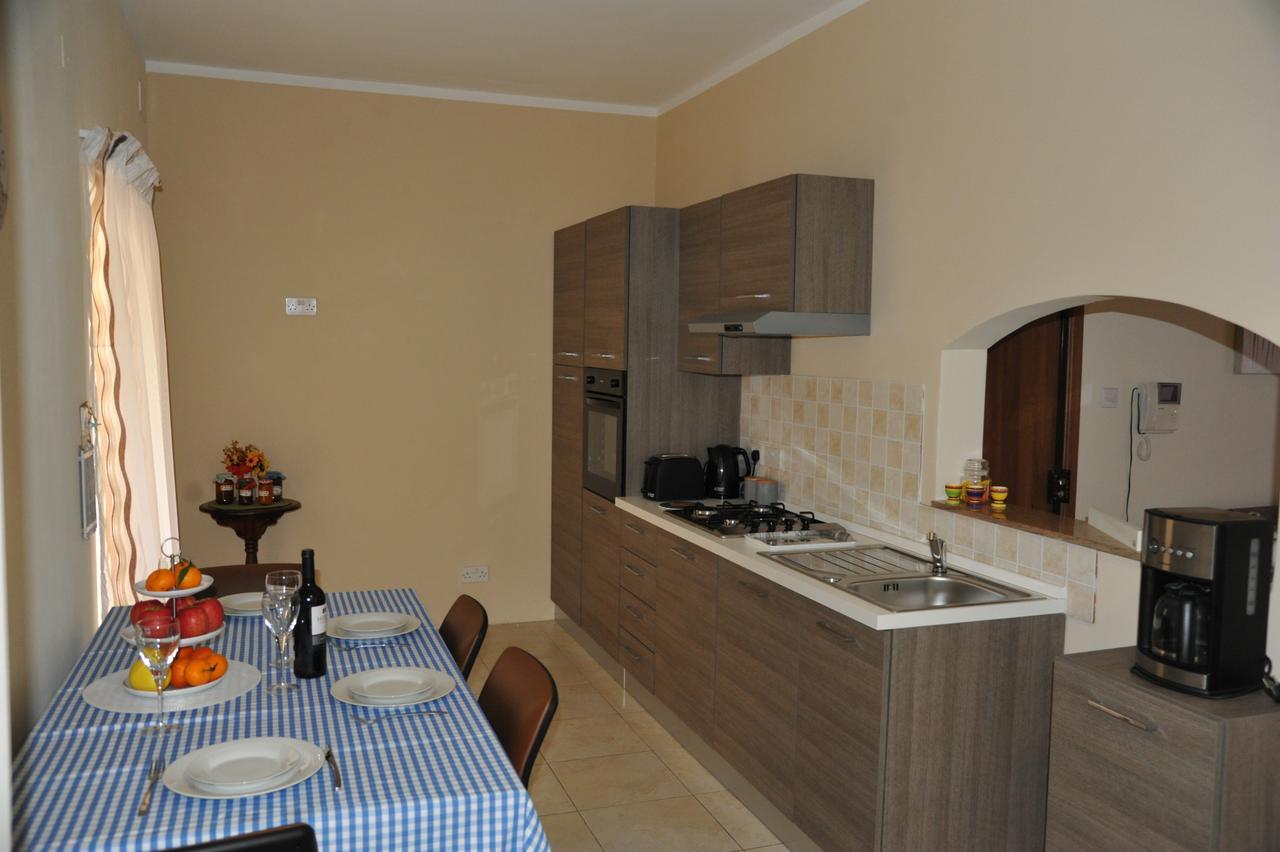 Doms Apartment Tarxien Номер фото