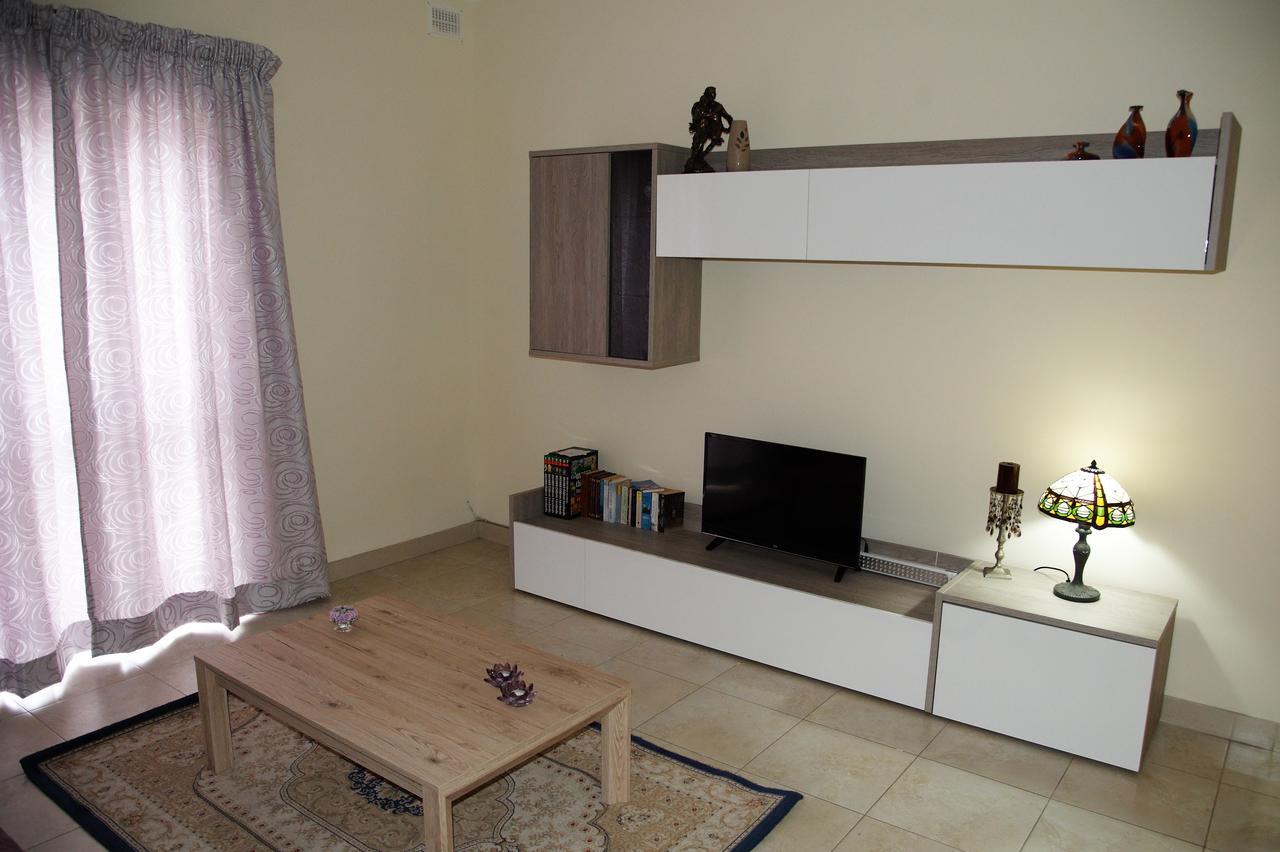 Doms Apartment Tarxien Экстерьер фото